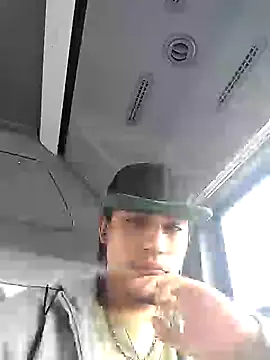 AlexAlejandro13 online show from November 9, 9:57 pm