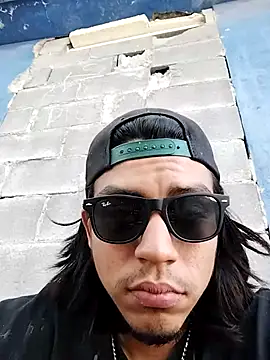 AlexAlejandro13 online show from March 20, 9:19 pm