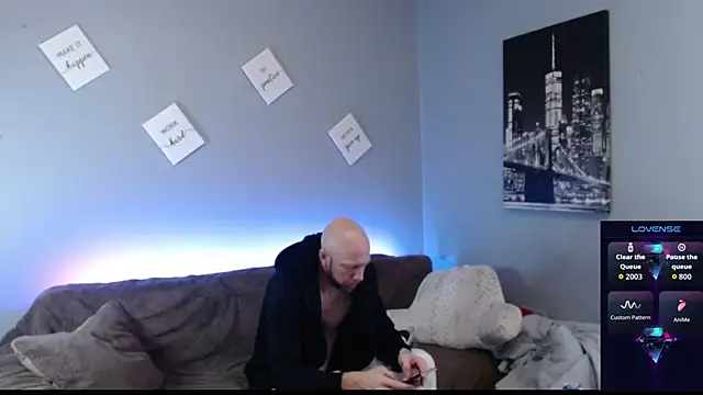 MaxRouger online show from October 28, 9:13 am