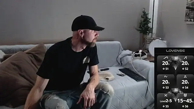 MaxRouger online show from November 23, 9:36 pm