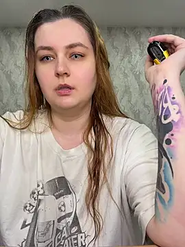 CandyShoopp online show from April 17, 8:12 pm