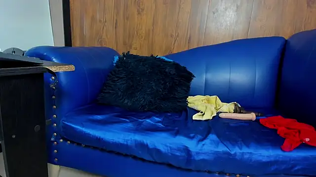 Snapshot of Mature_Skinny chatting on February 18, 3:32 pm Mature Skinny online show from February 18, 3:32 pm