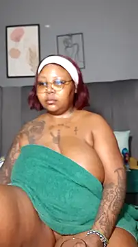 PearlSexxy69 online show from March 21, 3:22 am