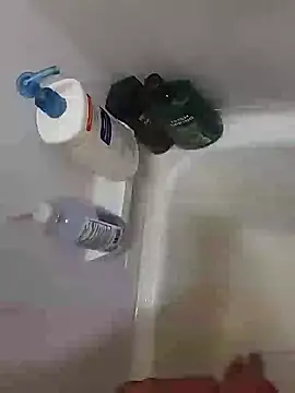 Snapshot of MrDaRkO_420 chatting on December 16, 2:15 am MrDaRkO 420 online show from December 16, 2:15 am