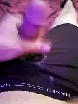 Snapshot of MrDaRkO_420 chatting on February 9, 8:45 pm MrDaRkO 420 online show from February 9, 8:45 pm