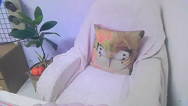 Snapshot of PinkPudding chatting on June 4, 11:55 pm PinkPudding online show from June 4, 11:55 pm