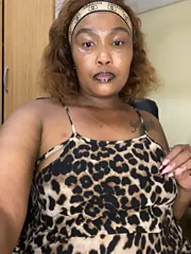 BADFATASS85 online show from March 29, 2:50 pm