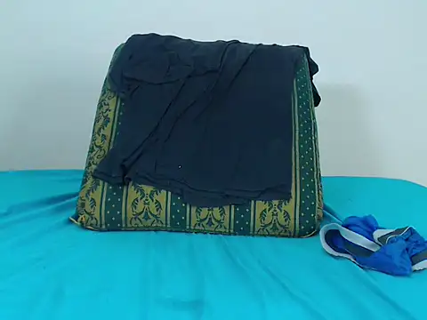 Snapshot of jeancarloscum12 chatting on December 25, 10:48 pm jeancarloscum12 online show from December 25, 10:48 pm