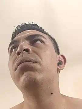 Snapshot of jeancarloscum12 chatting on September 22, 5:26 pm jeancarloscum12 online show from September 22, 5:26 pm