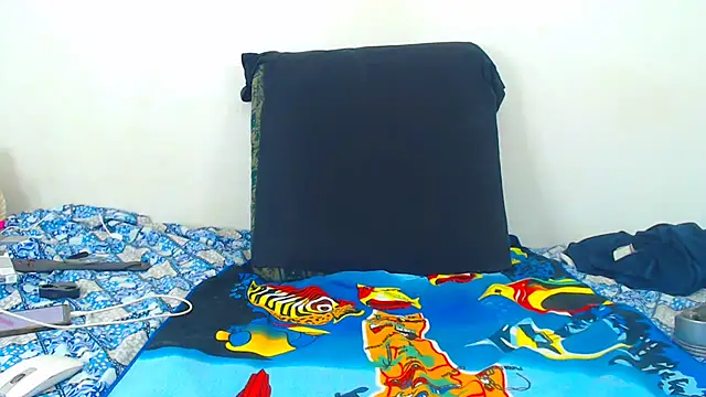 Snapshot of jeancarloscum12 chatting on October 24, 9:44 pm jeancarloscum12 online show from October 24, 9:44 pm