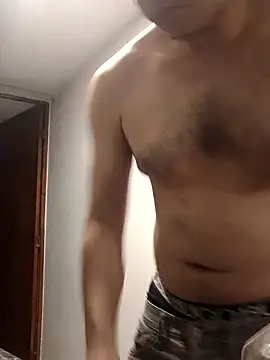 Snapshot of jeancarloscum12 chatting on January 14, 4:40 am jeancarloscum12 online show from January 14, 4:40 am