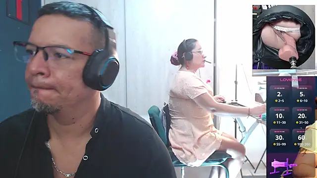 Snapshot of kyobiker chatting on July 15, 8:14 pm kyobiker online show from July 15, 8:14 pm