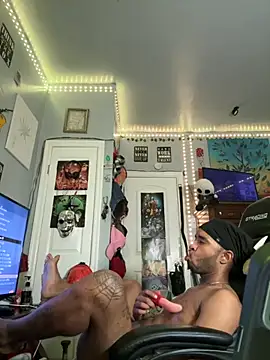 spideyzaddy online show from September 19, 6:37 am