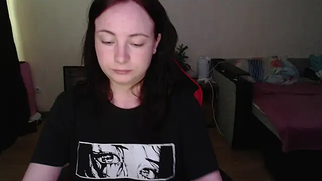 Snapshot of Laralianna chatting on June 26, 1:37 pm Laralianna online show from June 26, 1:37 pm