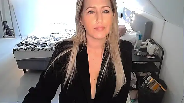 TessToy online show from January 28, 5:24 pm