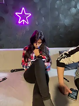 Kiscsillagg online show from February 13, 12:23 pm