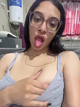 Ninnfa online show from December 13, 11:34 am