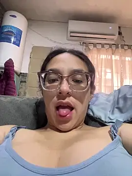 Ninnfa online show from March 5, 12:01 pm