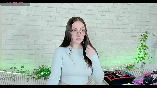 LinaKenny online show from March 19, 5:39 pm