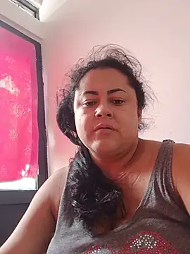 Snapshot of Monseratte21 chatting on July 20, 6:10 pm Monseratte21 online show from July 20, 6:10 pm