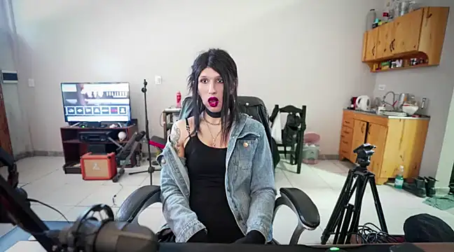 brenda nataliaok online show from March 13, 7:17 pm