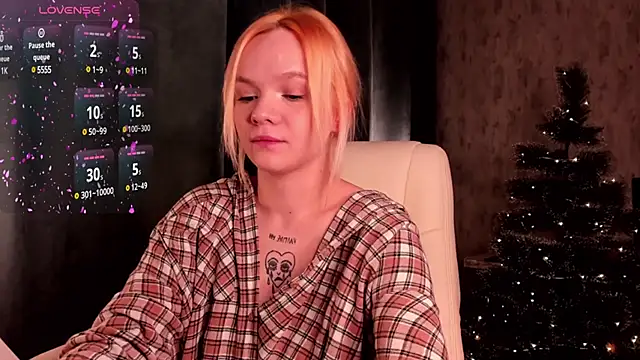 SarahRomantic online show from December 26, 7:13 am