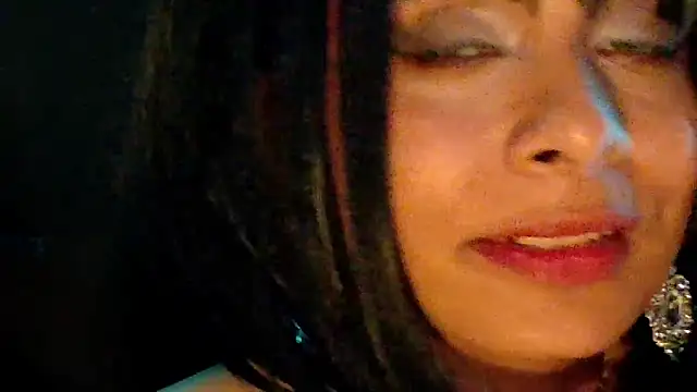 Snapshot of amy-mistress chatting on February 1, 11:31 am amy-mistress online show from February 1, 11:31 am