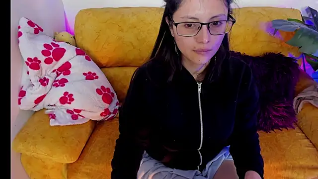 Snapshot of Kyomi_chang chatting on April 25, 12:30 pm Kyomi chang online show from April 25, 12:30 pm