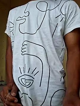 Snapshot of Vishupatil99 chatting on September 28, 8:09 am Vishupatil99 online show from September 28, 8:09 am