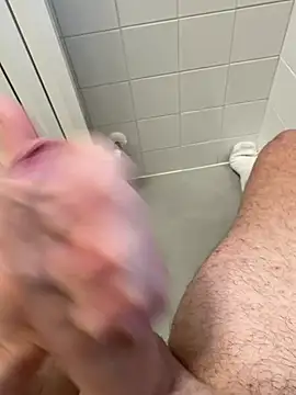 MagicKenzo99 online show from March 13, 4:13 pm