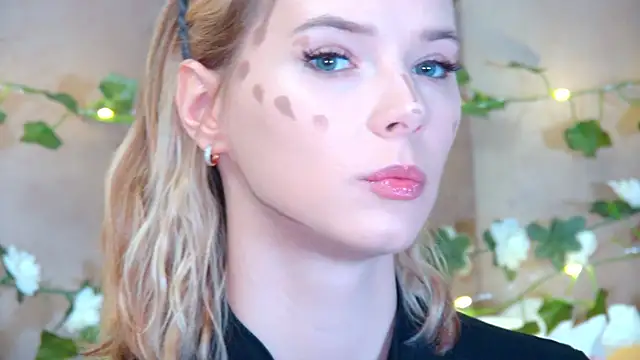 GentleRossi online show from April 28, 3:17 pm