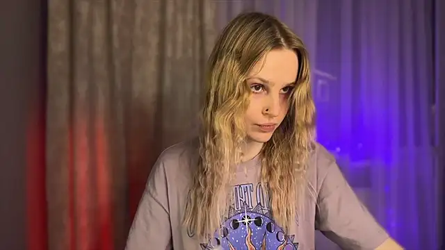 Chanel Gill online show from February 7, 6:02 pm