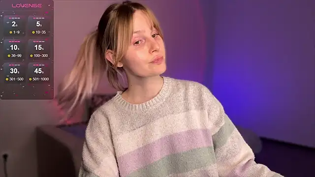 Chanel Gill online show from February 12, 9:43 pm