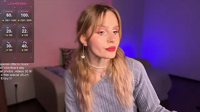 Chanel Gill online show from February 14, 9:32 pm