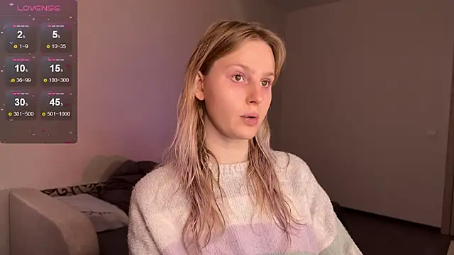 Chanel Gill online show from February 22, 1:02 pm