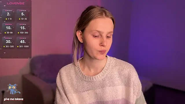 Chanel Gill online show from February 23, 5:50 pm