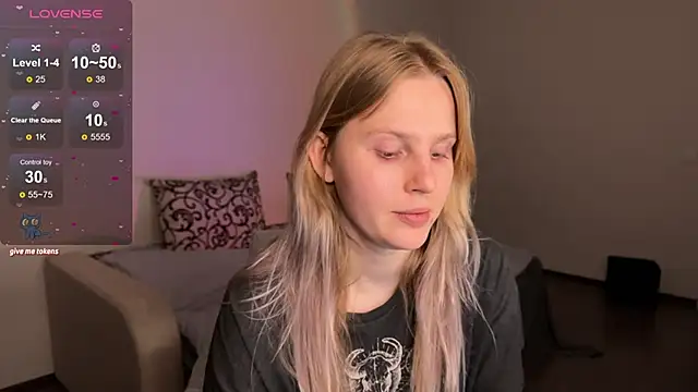 Chanel Gill online show from March 2, 5:58 pm