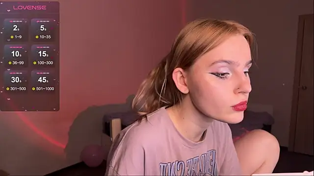 Chanel Gill online show from March 18, 6:48 pm