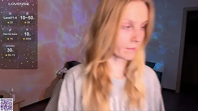 Chanel Gill online show from September 18, 6:54 pm