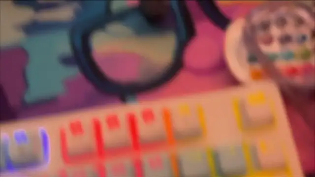 Chanel Gill online show from December 14, 3:06 pm