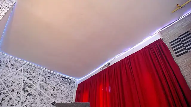 hornytsblonde online show from September 16, 3:46 pm