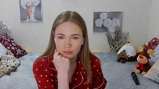 Snapshot of Veronika_Mitchel chatting on January 14, 8:59 pm Veronika Mitchel online show from January 14, 8:59 pm