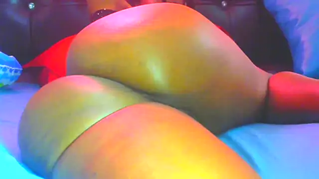 Queenofthenightx online show from February 8, 6:28 am