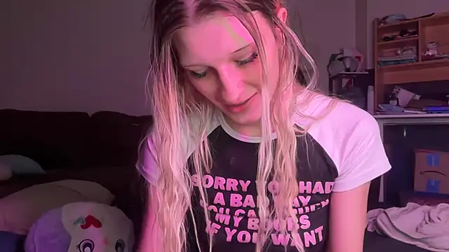 Snapshot of kittyxexx chatting on June 26, 2:49 am kittyxexx online show from June 26, 2:49 am