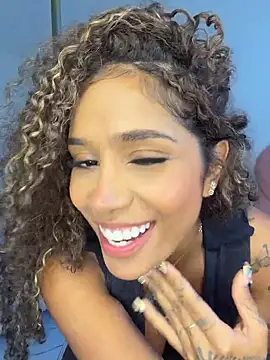 Snapshot of stormyy_ chatting on February 9, 10:47 pm stormyy online show from February 9, 10:47 pm