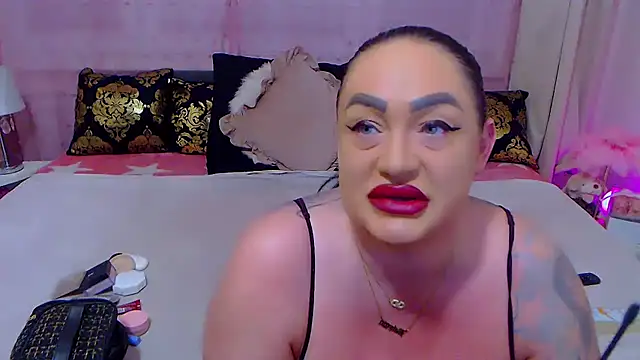 BustyVicky online show from December 13, 10:26 pm