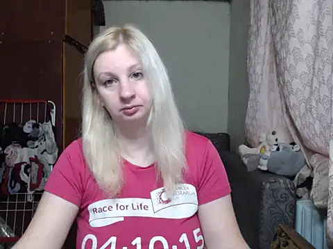 BustyBlond online show from January 24, 5:42 am