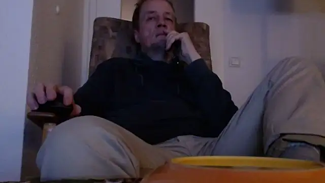 Cordt27 online show from November 17, 5:30 pm