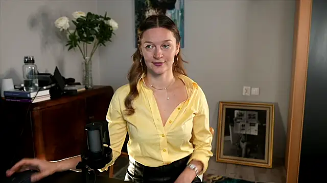 Snapshot of Special___ chatting on December 22, 8:58 pm Special    online show from December 22, 8:58 pm