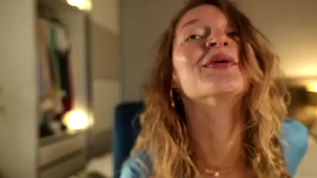 Snapshot of Special___ chatting on September 28, 4:07 am Special    online show from September 28, 4:07 am